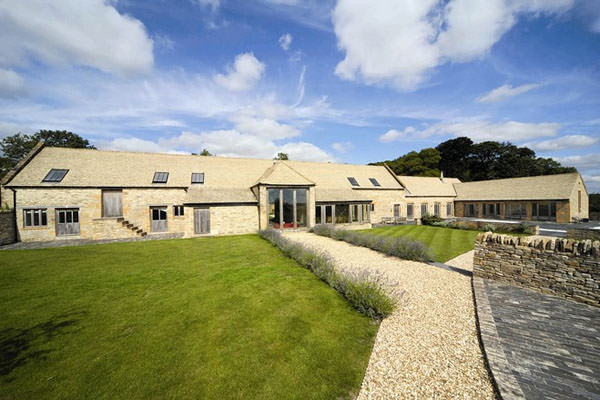 Luxury Cotswold Barn Conversion